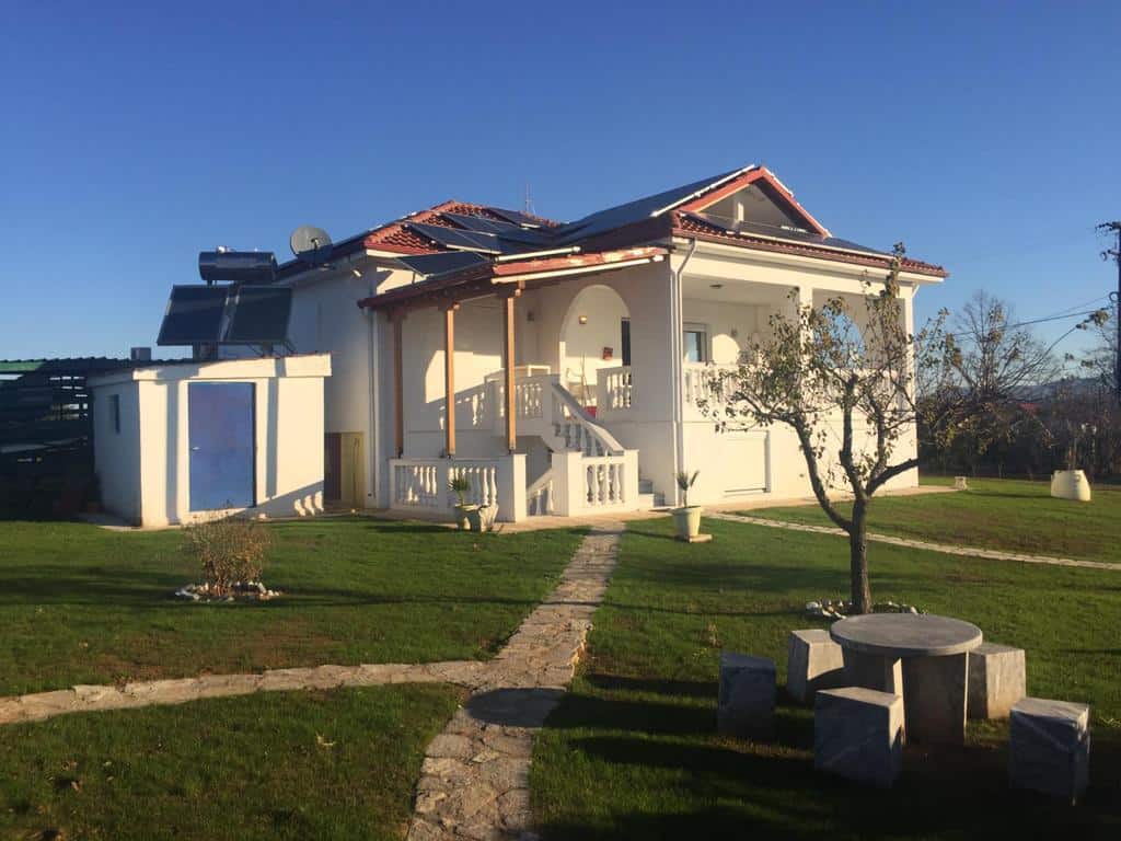 362 + 371 accommodatie Thessaloniki 2 + 1 (1)